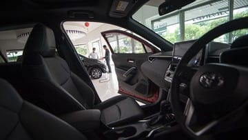 Viral Ratusan Petani Tuban Borong Mobil Mewah