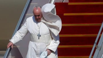 Paus Fransiskus Seru Setop Ekstremisme dan Kekerasan di Irak