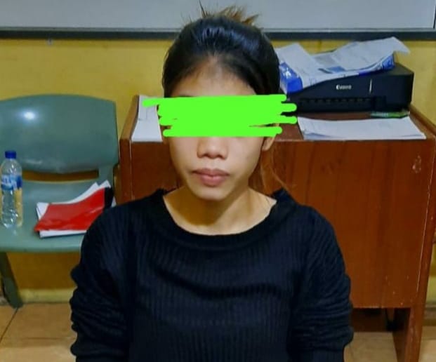 Gadis Cantik di Tualang Tak Berkutik saat Aparat Temukan Inex Di...