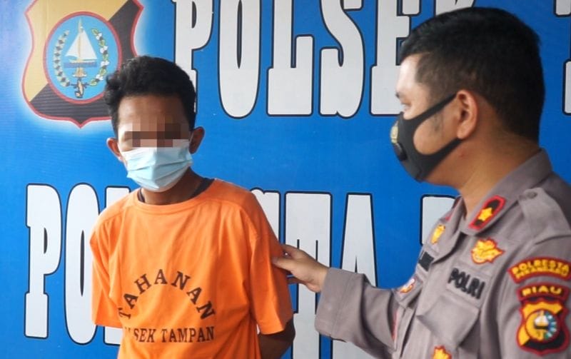 Kacau, Pria di Pekanbaru Ngintip Cewek Mandi Sambil Onani