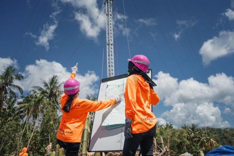 Cerita Dua Srikandi PLN, Ikut Dirikan Tower Listrik Darurat