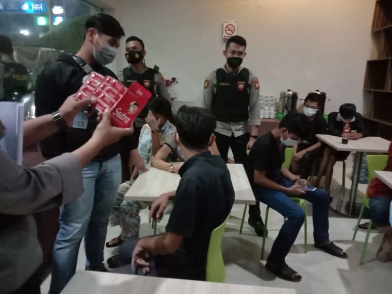Ngamar di Hotel Sabrina, 4 Remaja Pekanbaru Diamankan Petugas