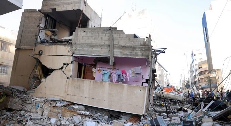 Posting Video, Korban Pemboman di Gaza Berhasil Diselamatkan