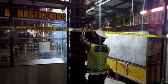 Belasan Warkop Disegel karena Langgar Aturan Pencegahan Corona