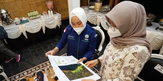 BMKG Prediksi Skenario Terburuk Tsunami di Jatim, Ketinggian hingga 30 Meter