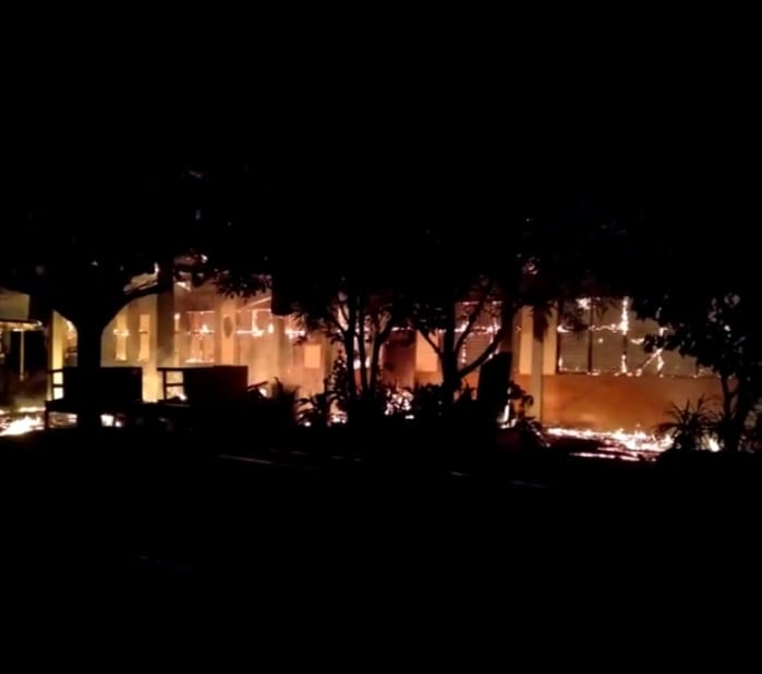 Sekolah Terbakar Tengah Malam, 5 Ruangan Ludes