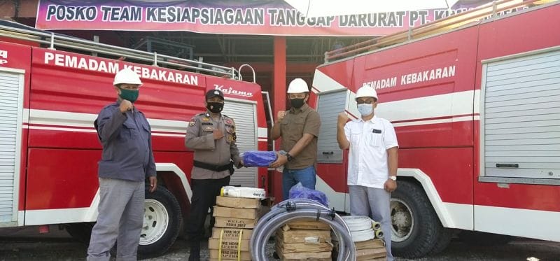 Alat Pemadam Itu Diterima Polres Siak