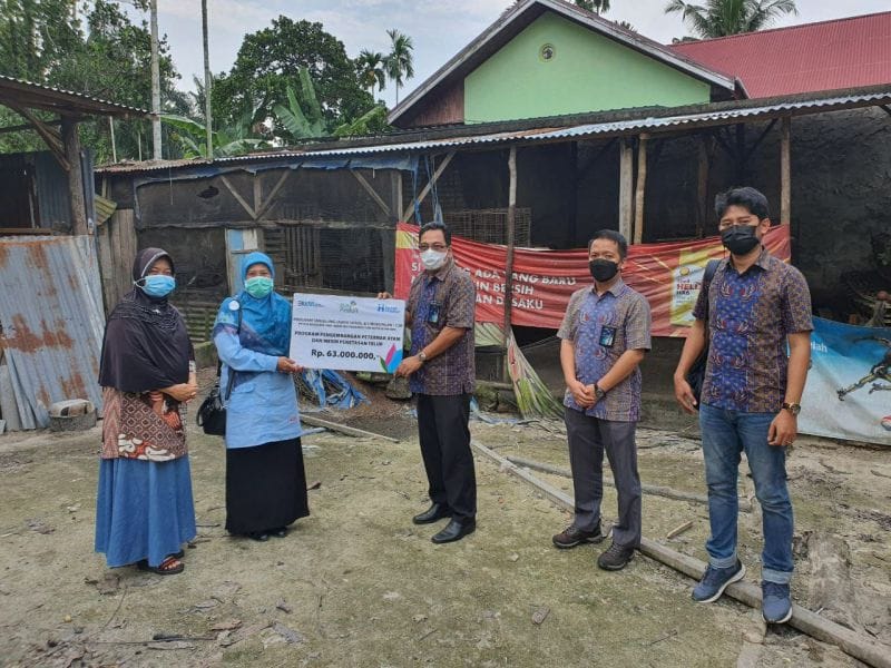 Peternak Ayam di Pekanbaru Dapat Rp 63 Juta dari PLN Riau