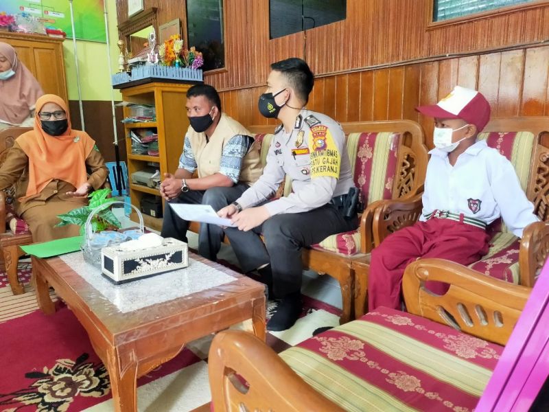 Gara-gara Tak Punya KK, Bagas tak Naik Kelas