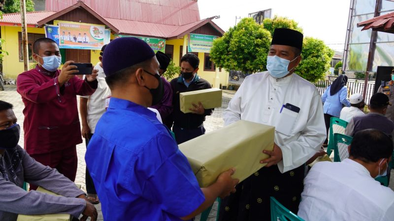 Masker Diberikan ke Seluruh Rumah Ibadah di Perawang Barat