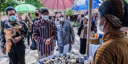 Sandiaga: Covid-19 Memaksa Kita Berinovasi dan Terampil