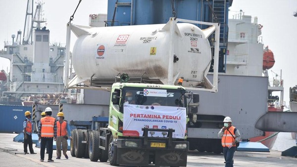 RI Dapat Bantuan 100 Ton Oksigen dari India