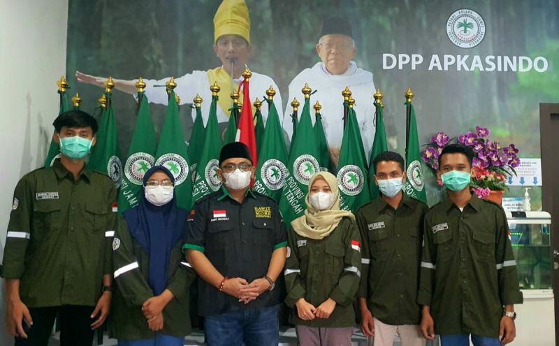 Gali Ilmu Sawit, 5 Mahasiswa Politeknik LPP Yogyakarta PKL di Apkasindo