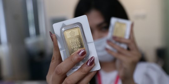 Guys, Harga Emas Antam Naik Rp5.000 Menjadi Rp945.000 per Gram