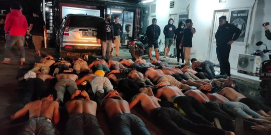 Polisi Gerebek Aksi Tarung Bebas, 28 Orang Ditangkap