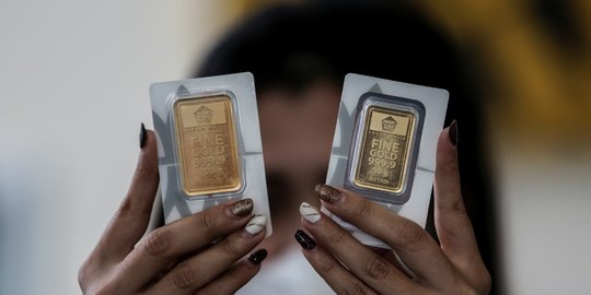Harga Emas Naik Lagi Menjadi Rp932.000 per Gram