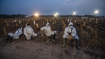 Bupati Ini Terima Honor Pemakaman Covid Rp70 Juta, Duitnya Untuk Siapa?