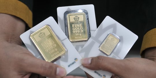 Turun Rp4.000, Harga Emas Dibanderol Rp932.000 per Gram