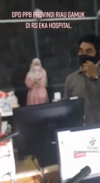 Viral Video Pria Mengamuk di Eka Hospital, Tak Terima Hasil Positif Covid