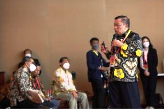 Untung Sahat Terbang ke Dubai