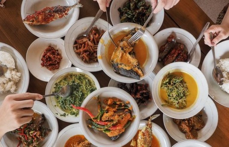 Indonesia Disarankan Taklukkan Pembenci Sawit Pakai Makanan