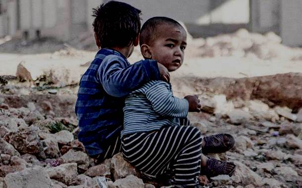 Kanak-kanak Vs Dewa(sa): Debu