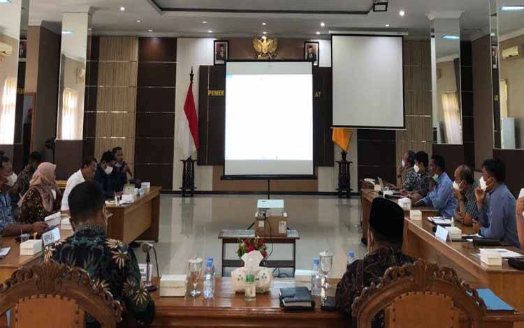 Sertifikat tak Diserahkan PTPN, Warga Trans Diminta Tahan Diri