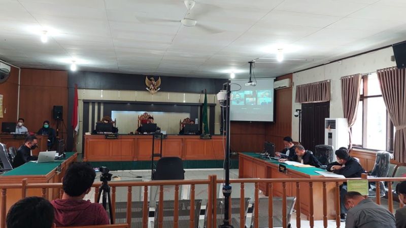 Bupati Kuansing Andi Putra Didakwa Terima Suap HGU Sawit Rp500 Juta