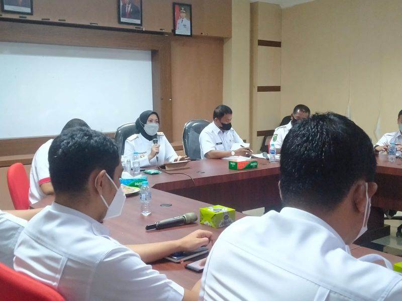 Geram, Ibu Bupati Ancam Tak Akan Teken Syarat Perpanjangan HGU