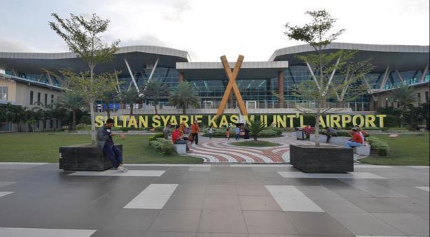 Dua Mahasiswa Bawa Sabu 1,6 Kg, Ditangkap di Bandara Pekanbaru