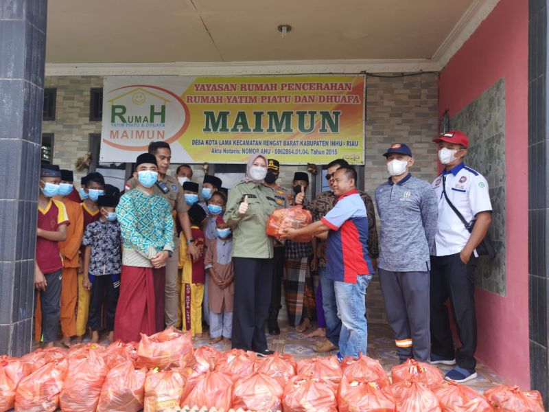 Bukan Demo, May Day Diperingati dengan Bagi-bagi Sembako