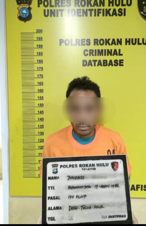 Ikut Demo PKS, Buruh Bongkar Muat Jadi Tersangka