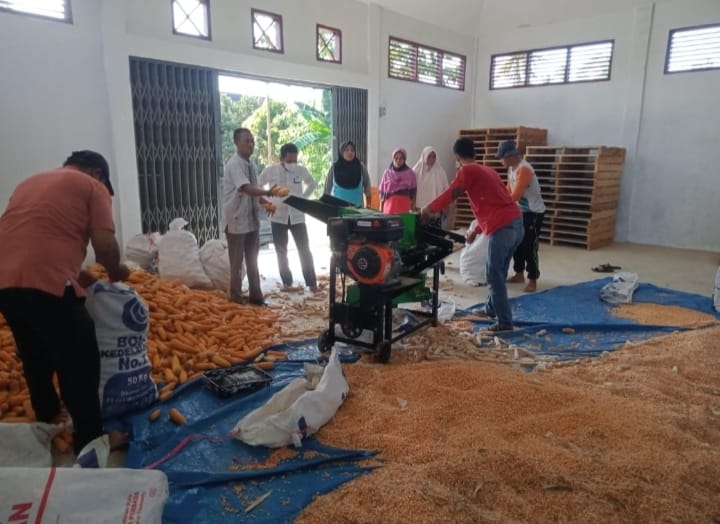 Lumbung Pangan Bantu Petani Kelola Hasil Panen