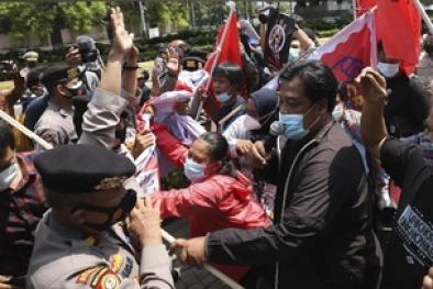 Kehadiran Pemimpin Kudeta Myanmar di Jakarta Diwarnai Unjuk Rasa