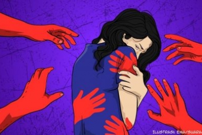 Perempuan Ini Digoda Perawat di Depan Suami yang Sedang Dirawat