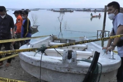 Perahu Angkut 20 Penumpang Terbalik, Nakhodanya Ternyata Usia 13 Tahun