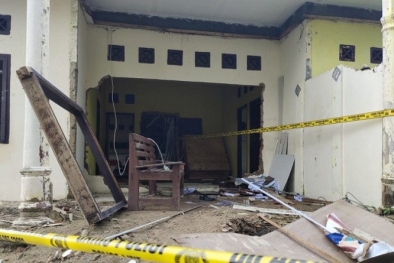 Delapan Warga Jadi Tersangka Pembakar Mapolsek