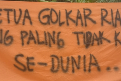 Ketua Golkar Riau Orang Paling Tidak Komit Sedunia