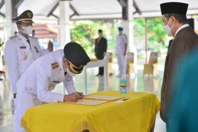 Lantik Bupati Rokan Hilir, Gubernur Riau Pesan Ini