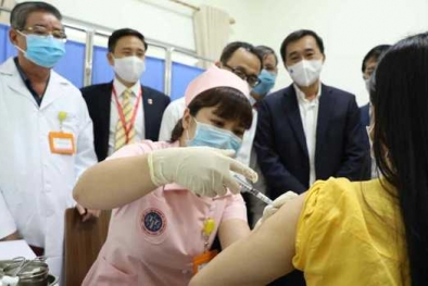 Ratusan Juta Virus Covid di Tubuh Warganya, Gubernur ini Kaget