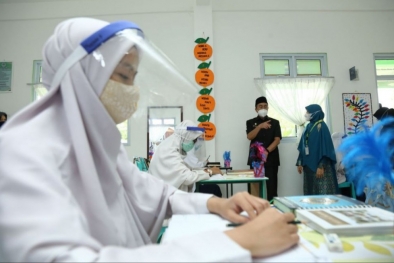 Ortu Siswa SMA di Riau Boleh Pilih, Belajar Daring atau Tatap Muka