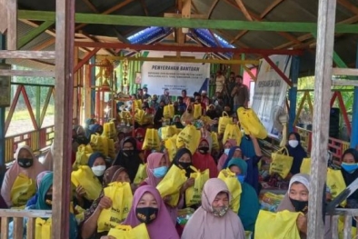 Hari Tani Nasional, Ribuan Petani Sawit Dapat Bantuan