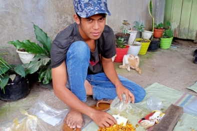 Karena Sawit, Sugeng Bisa Kuliah di Yogya