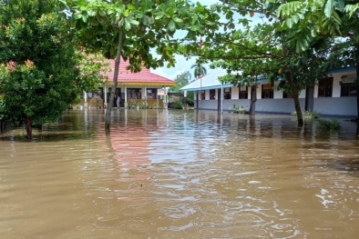 Terendam Banjir, SDN 140 di Pekanbaru Terpaksa Liburkan Siswa