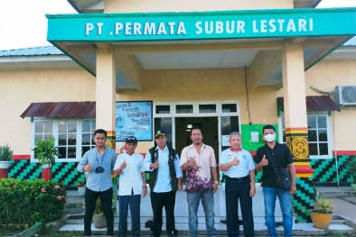 Ancang-ancang Pupuk Organik Sintang