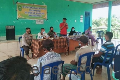 Petani Daerah Ini Dapat Pelatihan Limbah Ternak Jadi Pupuk