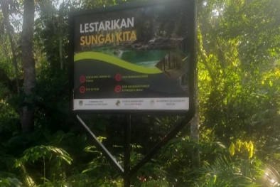 Petani Sawit Jaga Sungai, Harimau dan Beruang pun Singgah