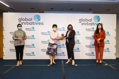 Menjemput Dua Penghargaan di