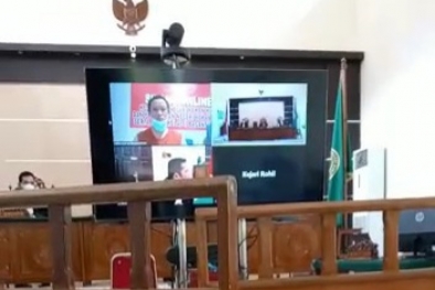 Hakim Tunda Vonis Terdakwa Mafia Tanah di Rokan Hilir