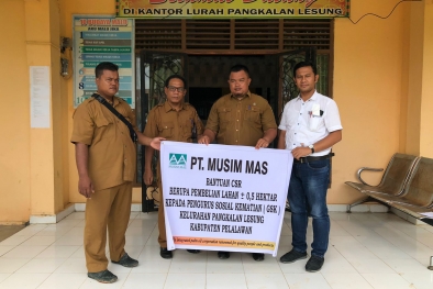 Perusahaan Sawit Sumbang Tanah Pekuburan Buat Masyarakat